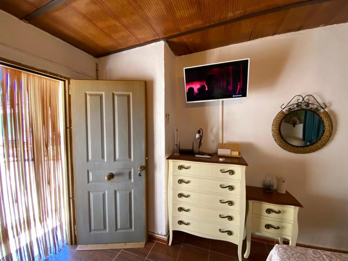 Estudio Coqueto Con Cocina, Bano Y Piscina De Temporada Compartida, A 8Km De Cordoba, En Plena Sierra,By Trassierrarooms Esterno foto